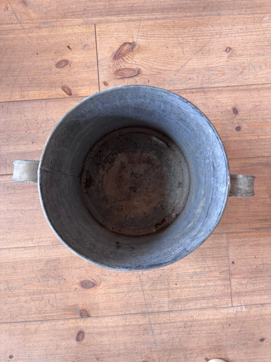 Vessel/tin pot 19 l
