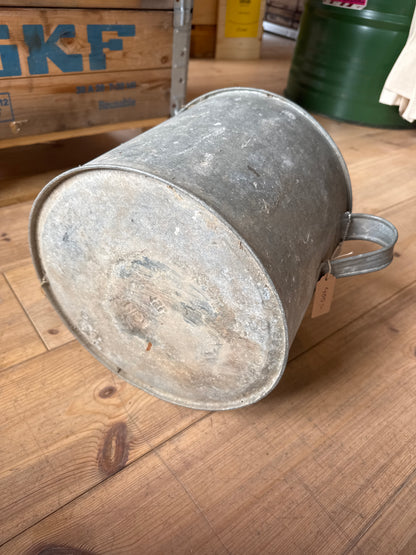 Kärl/plåtkruka 15 l